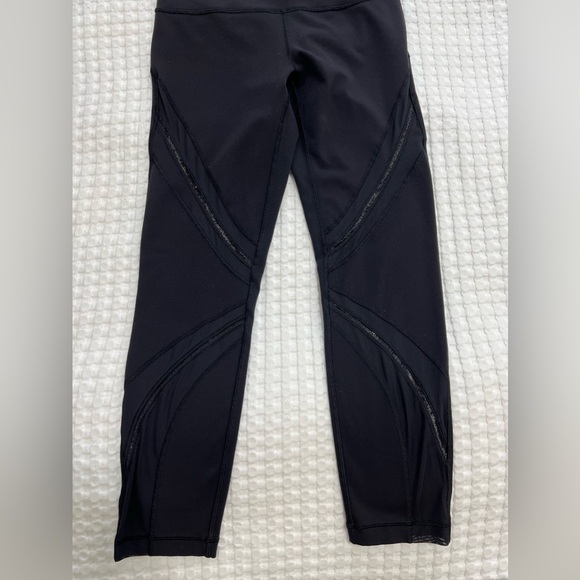 Lululemon High Times Pant (Metta) *Full-On Luxtreme Leggings in Black - Picture 5 of 13